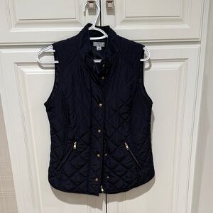 Crown & Ivy Vest Small